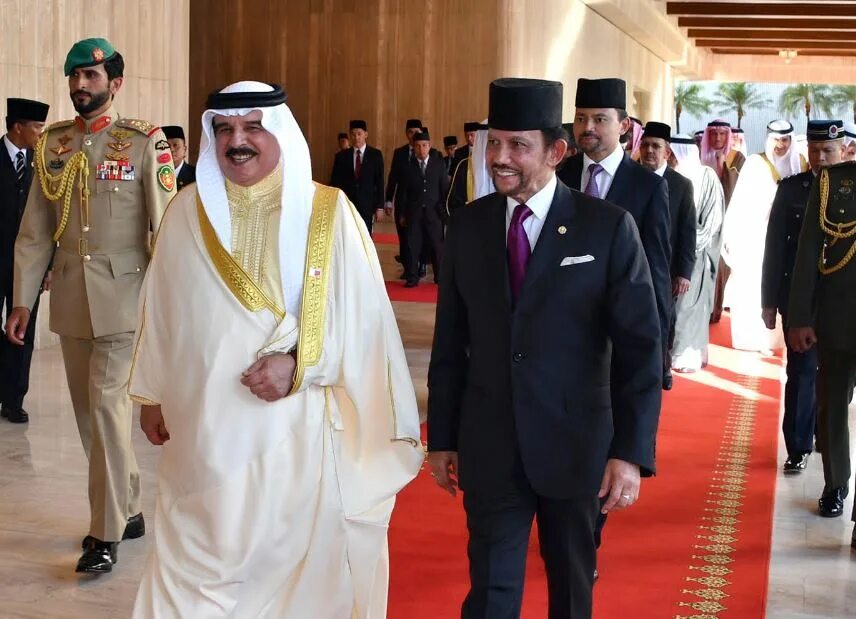 Король бахрейна. Sheikha mahra bint al maktoum. Бахрейн новости. Бахрейн новости. Бахрейн.