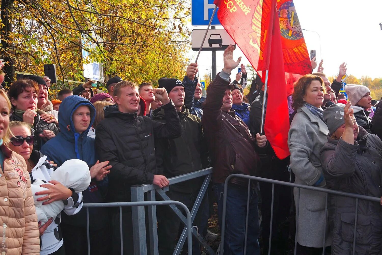 Провожают мобилизованных. Мобилизация репортаж Мошково. Проводы мобилизованных видео в Рыбинске. Призыв фото Рыбинск 10.10.2022. Видео 10 октября