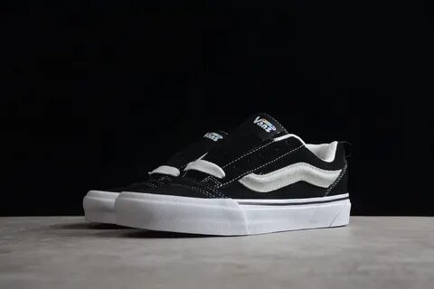 Vans knu school