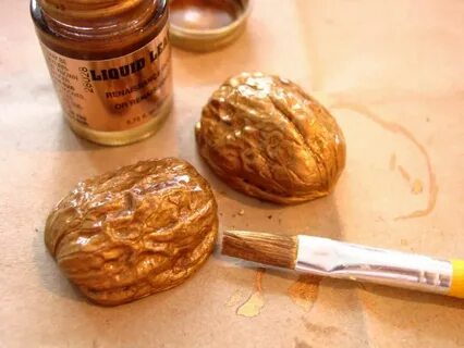 Сделать скорлупу грецкие орехи своими руками