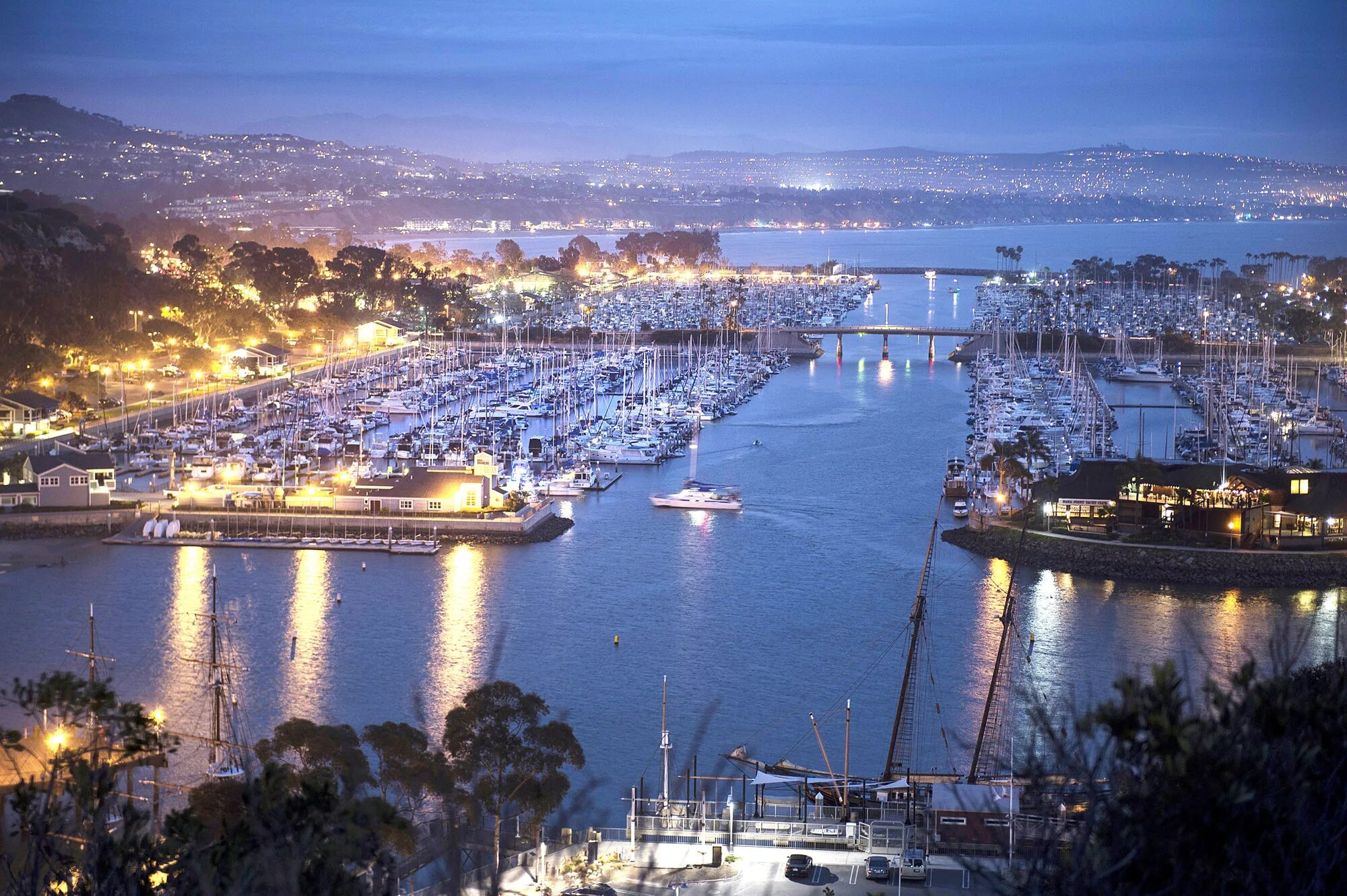 Harbour point. Dana point. dana point city. harbour bana. along the coast.