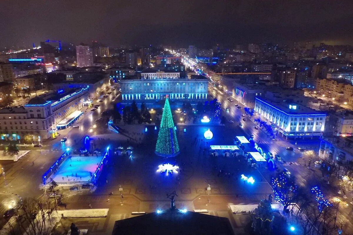 Показать белгород видео. Город белгород. городской округ город белгород. центральная площадь белгород зимой. белгород население.