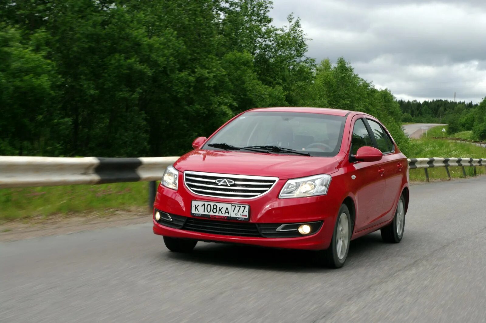 Характеристики автомобиля чери. Машина Chery a19. Chery 390. Chery a5. Chevrolet Chery.