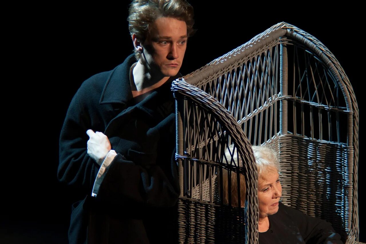 Литургия zero александринский театр. Антон шагин литургия зеро. Литургия зеро. Литургия zero александринский театр вид из зала. Антон шагин литургия зеро.