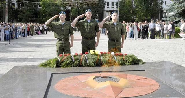 Верность воинскому долгу. Верность военной присяге и воинскому долгу;. Что такое патриотизм и воинский долг. Патриотизм и верность воинскому долгу.