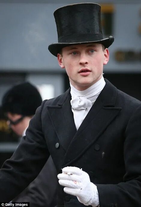 Gentlemen watch in english. Сазерленд английские джентльмены. Айди настоящего джентльмена. Лондонский клуб джентльменов. "the gentleman".