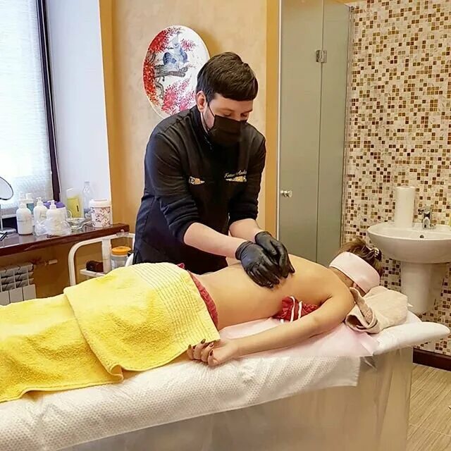 Massage екатеринбург. Спа салон Екатеринбург. Спа массаж Екатеринбург. Массажный салон Екатеринбург. Спа салон селфи.