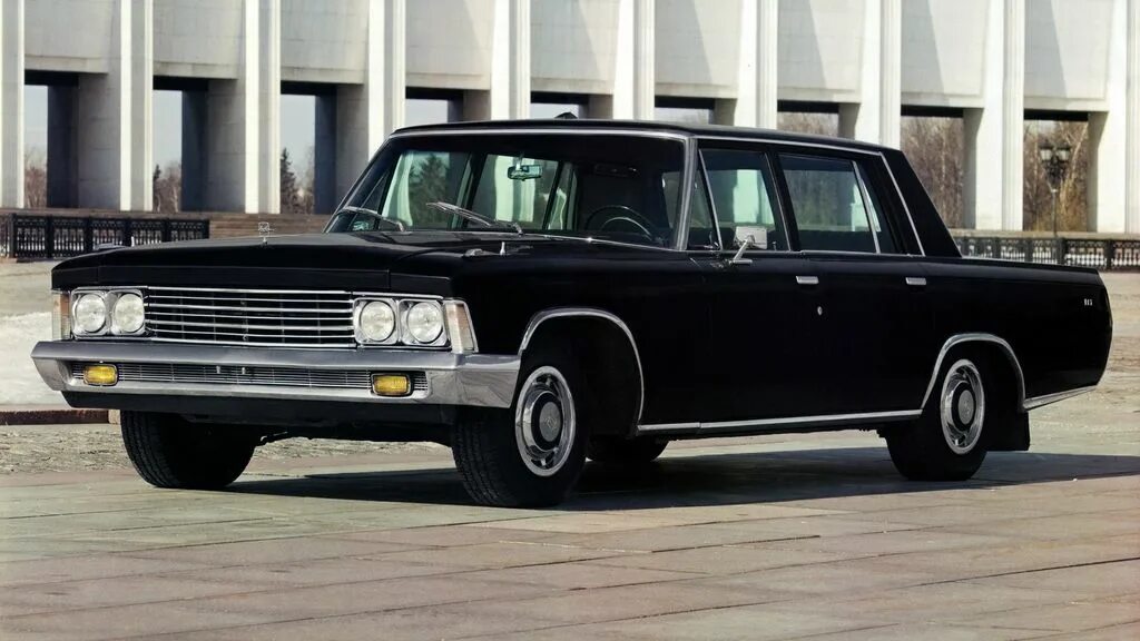 Российский автомобиль ЗИЛ-4105 ("Бронекапсула") - самый защищенный автомобиль в 