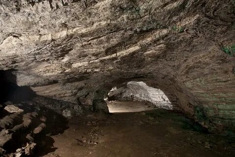 Ахштырские пещеры