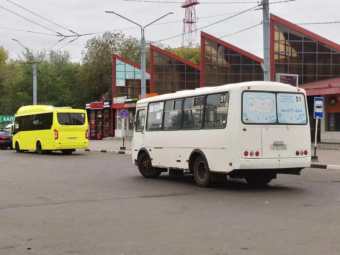 Автобус Оренбург. Маршрутный автобус. Автобус общественный. Маршрутки Оренбург.