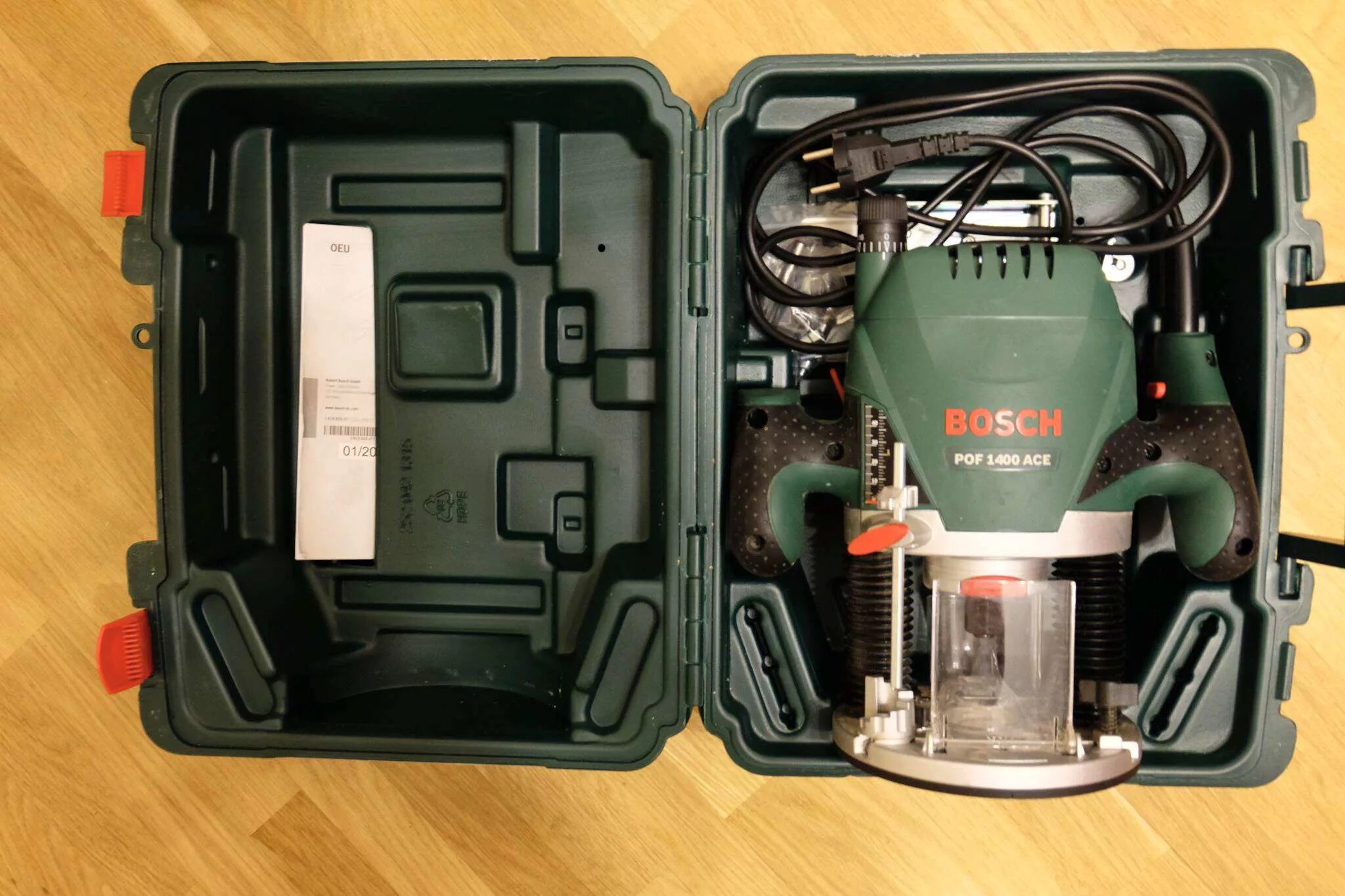 Bosch POF 1400 Ace. Кейс для Bosch POF 1400. Bosch 1400 Ace комплектация. Фрезер Bosch POF 1400 Ace. Bosch 1400 купить