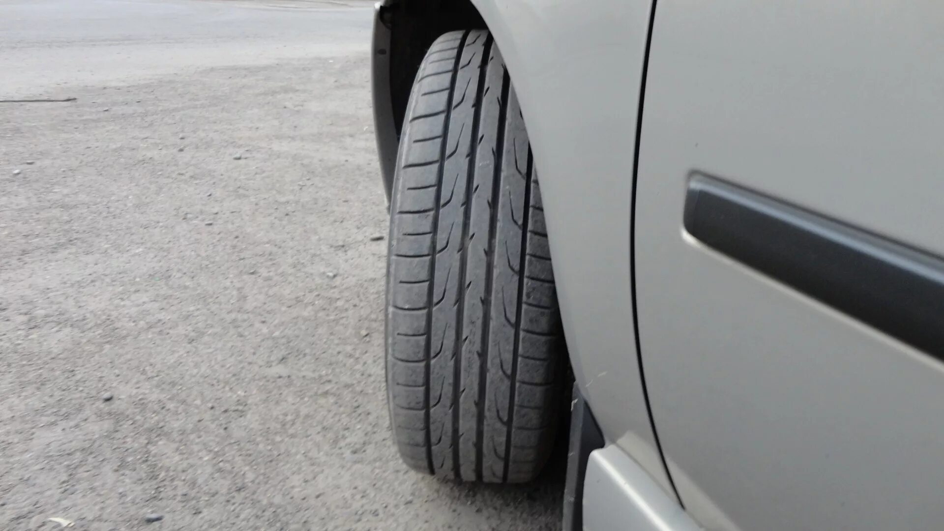 Резина dunlop direzza dz102. Dunlop Direzza dz102 185/60 r14. Протектор Dunlop 185/60 r14. Dunlop Direzza dz102. Летняя резина Dunlop r14 185/60.