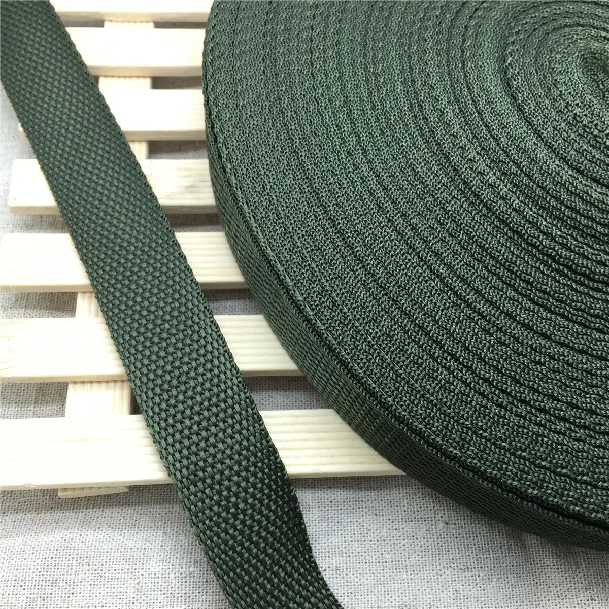 Webbing. Сетка AZО - 7033453 Screen 0,400mm,nylon,. Webbing Trouble.