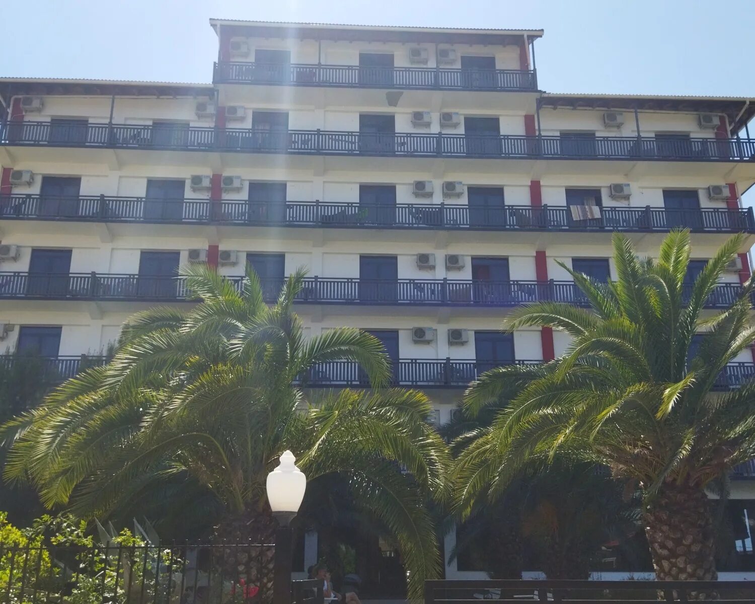 Отель апсара в пицунде. Апсара абхазия. отель апсара. кафе апсара лдзаа.