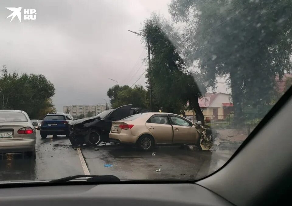 Что произошло в орле сегодня ночью. Авария на Орловском шоссе. ДТП Болховское шоссе Орел. Авария Орел на Болховском.