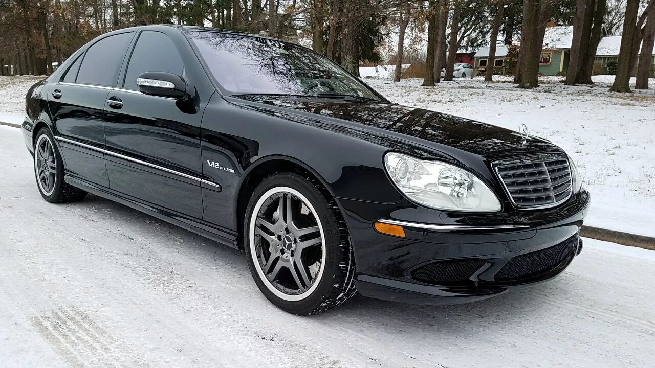 Авито s класс. Mercedes-Benz w220. Мерседес s220 АМГ. Mercedes Benz s65 w220. Мерседес 220 s500 AMG.