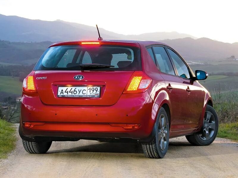 Киа сид 10 года. Kia Ceed 2010. Kia Ceed 2010-2012. Kia Ceed ed 2010. Kia Ceed ed 2012.