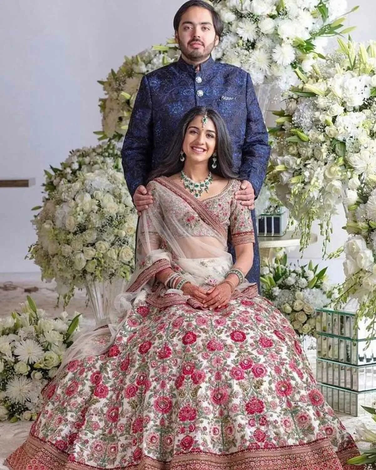 Радхика мерчант и анант. Anant and radhika. радхика мерчант. анант амбани. радхика и анант амбани.