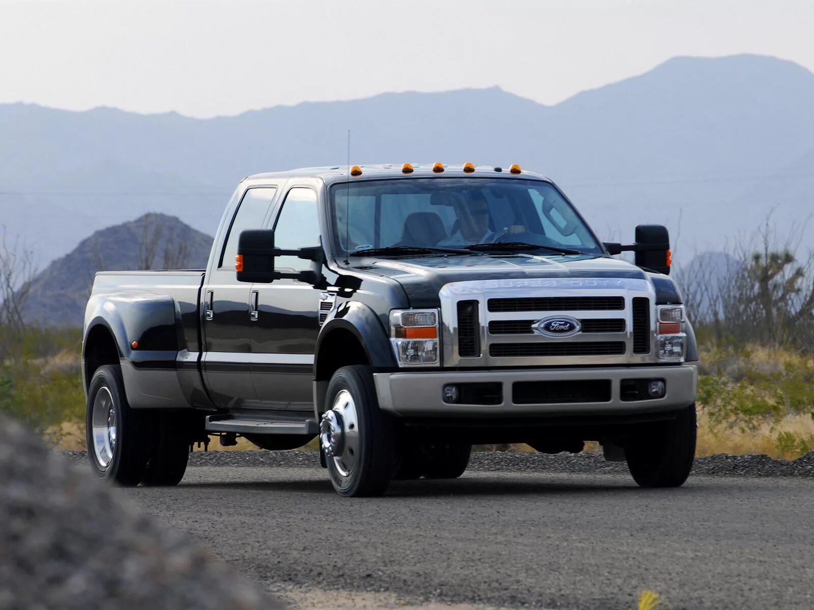 Пикапы категории с. Ford f450. Ford f450 super Duty. Ford super Duty f-450 King Ranch. Ford f350 super Duty 2008.