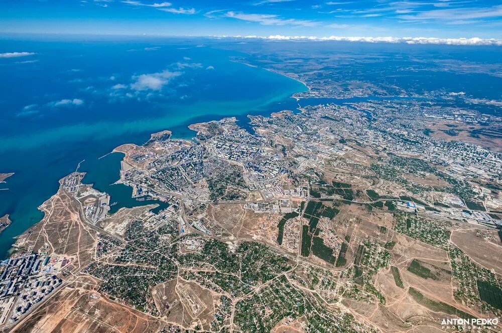 Севастополь население 2023. Севастополь с высоты птичьего полета. Жители севастополя. Население крыма по городам на 2020. Население севастополя на 2023.