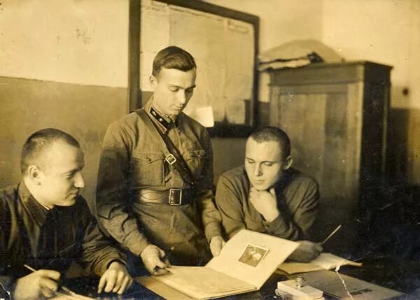 Белосток 1941. Белосток 1939 год. белосток до 1941 года. белосток советский воспоминания. город белосток 1939.