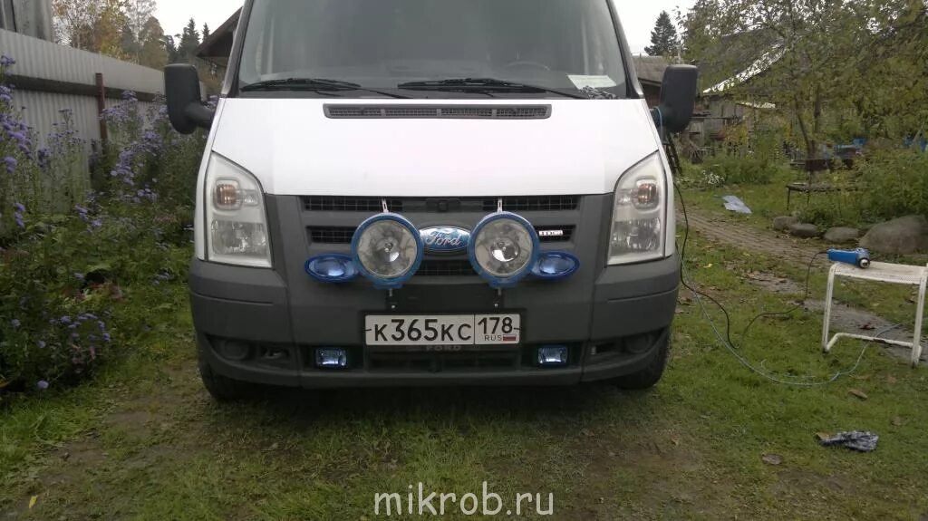 ПТФ Форд Транзит 2008. Фара Форд Транзит 2012. Доп фары Ford Transit. ПТФ Форд Транзит 2006.