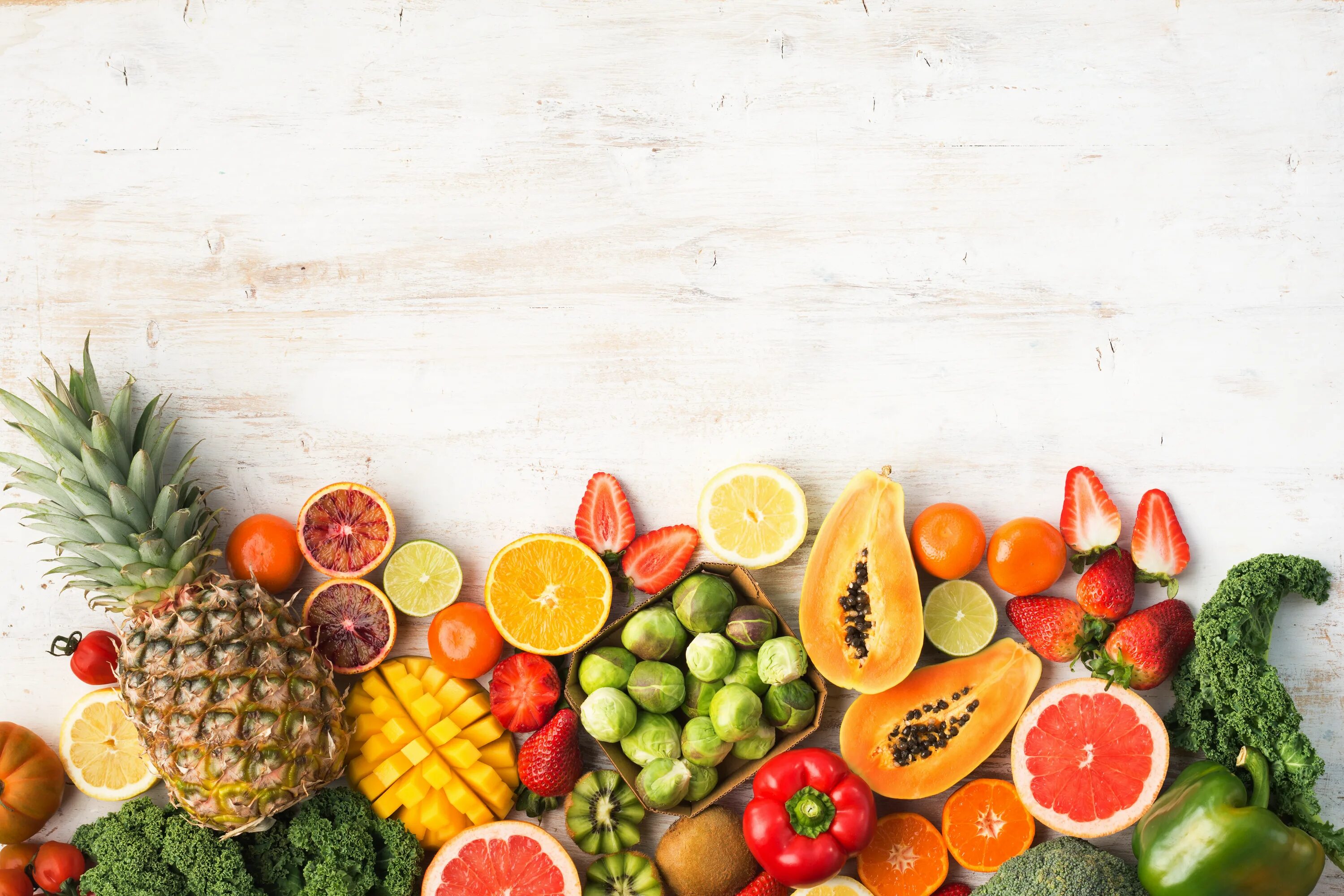 Овощи витамин ц. Овощи и фрукты. Витамины в фруктах. Витаминки фрукты. Фрукты фон.