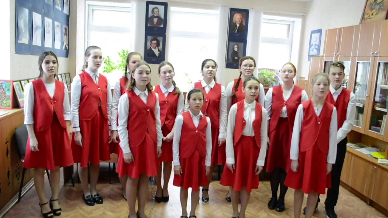 Иволга логотип. Оздоровительный центр иволга. Иволга школа ярославль. Дол иволга ярославль. Лагерь иволга.