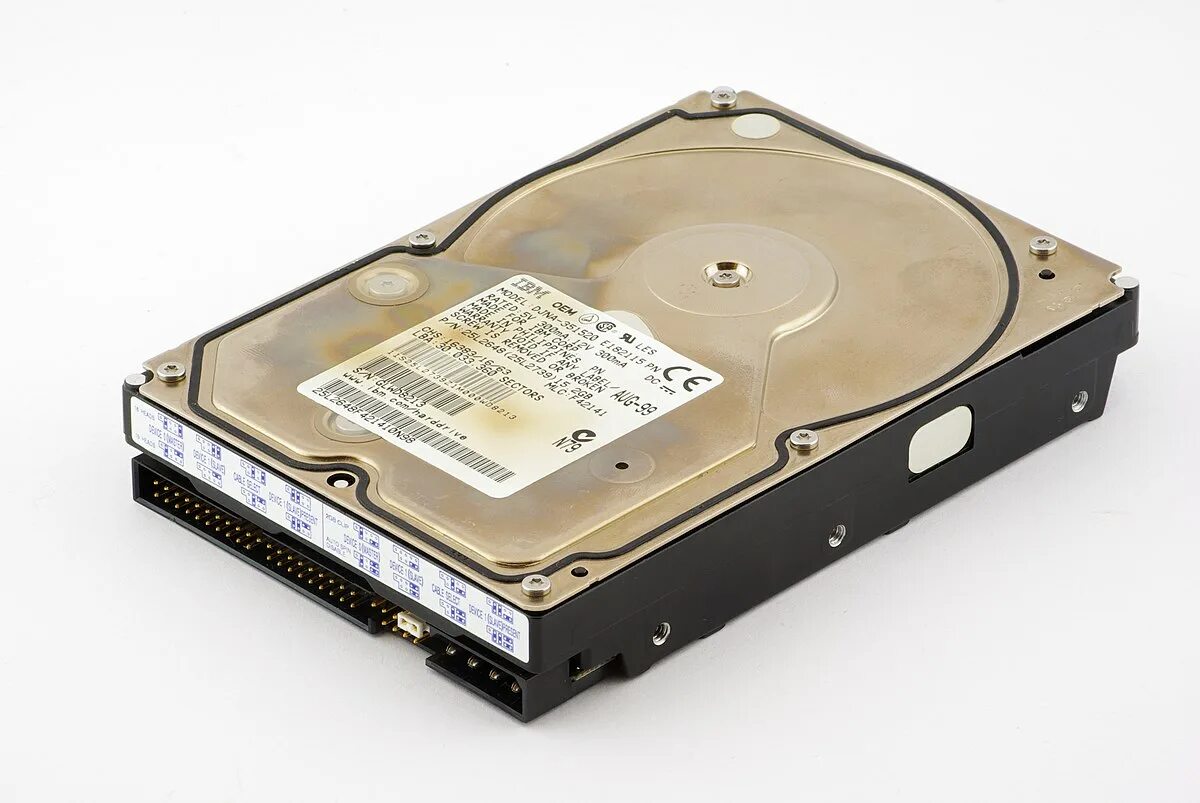 Жесткий диск компьютера является. Винчестеры для ПК 1 ТБ. Жесткий диск 6гб 2.5 SATA. Жесткие диски – HDD (hard Disk Drive). Жесткий диск 15 гигабайт.