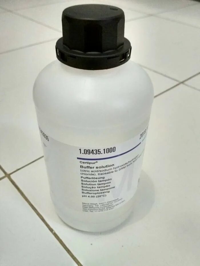 Buffer solution. Merck буфер. ампула precision buffer solution. буферный раствор рн-12,45.