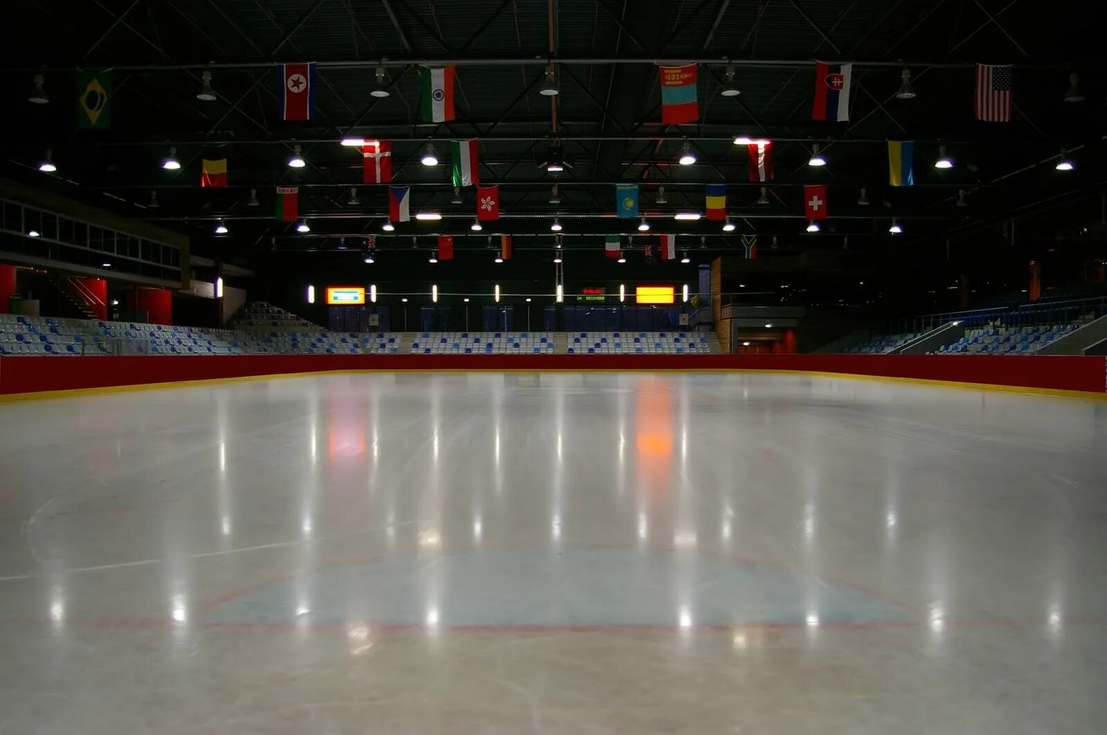 Ice Hockey Rink. Лед стадион. Пустой хоккейный стадион. Хоккейная площадка пустая. Стадион лед