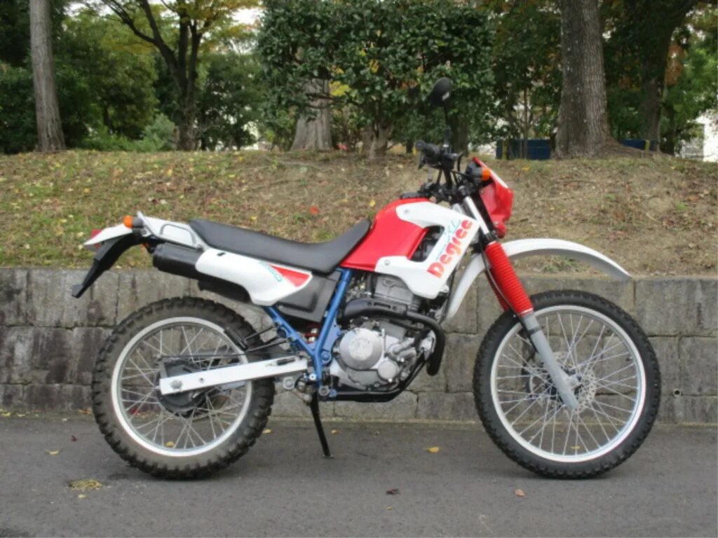 Хонда хл 250 дигри. Наклейки honda xl 250 degree. Honda xl250. Honda xl 250 degree. Хонда дигри 250.