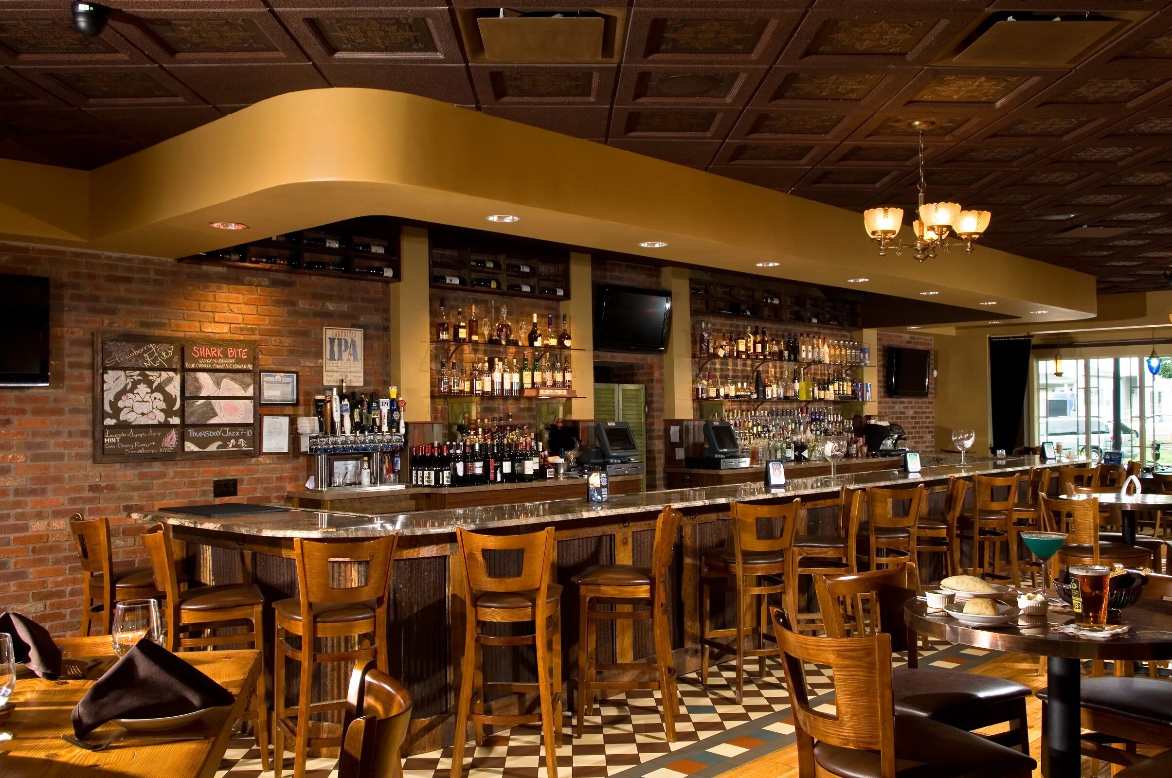 Source ресторан. Кафе этика иркутск. Несколько ресторанов. Restaurant source. Дом fablab.