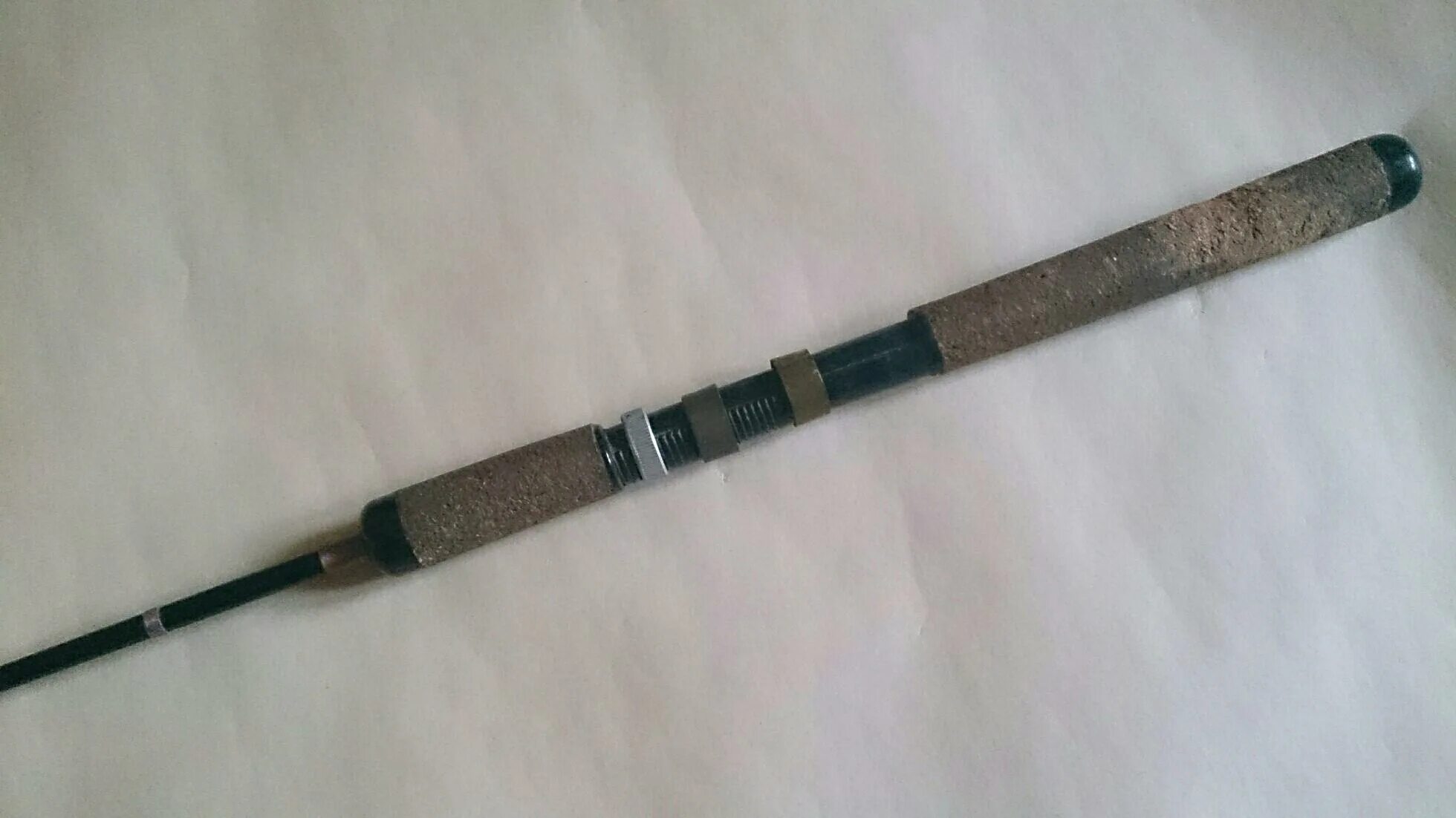 Титановый спиннинг 3м. Caiman 240m удилище. Стеклопластиковый спиннинг ссср. Металлический спиннинг. Титановый спиннинг 3м.