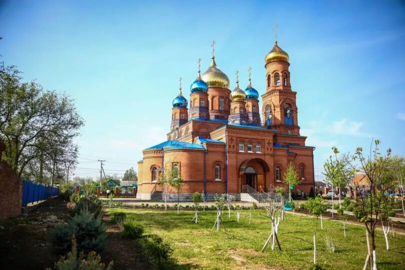 Ипатово Ставропольский край храм Вознесения Господня. Г Ипатово Ставропольского края. Церковь город Ипатово. Ставрополь край Ипатово. Ипатово ставропольский край телефон