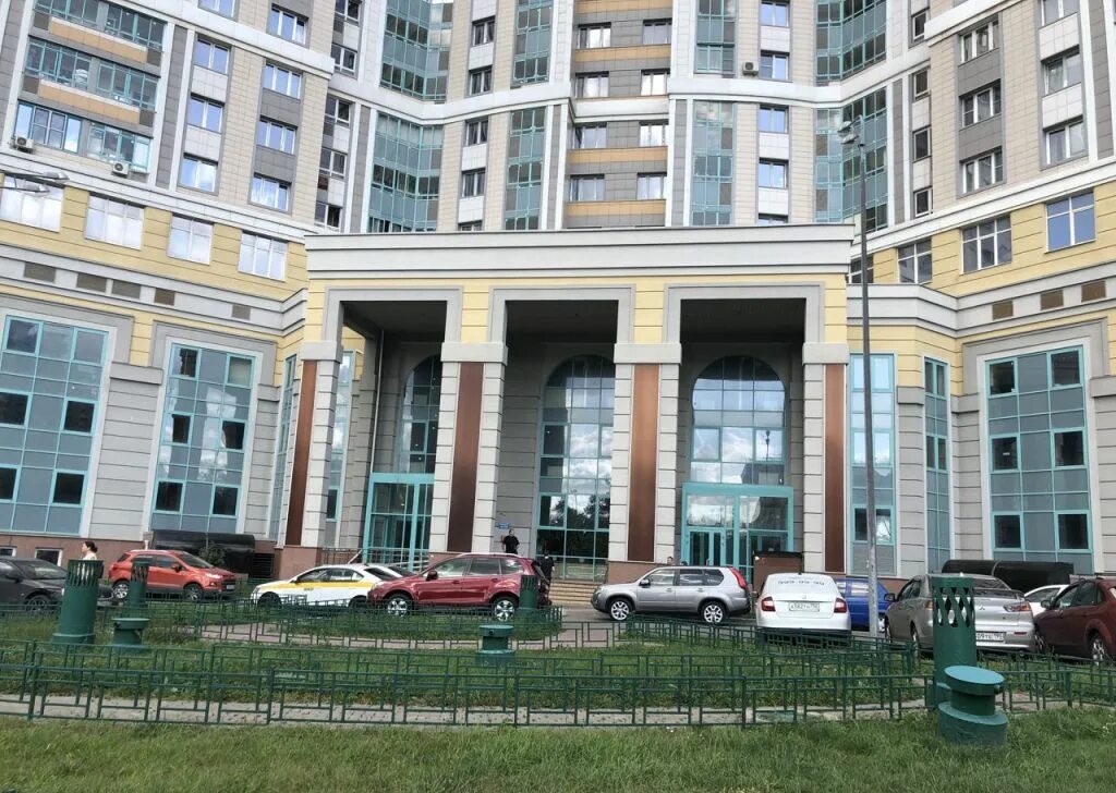 Михневская улица д. 8 на карте Москвы