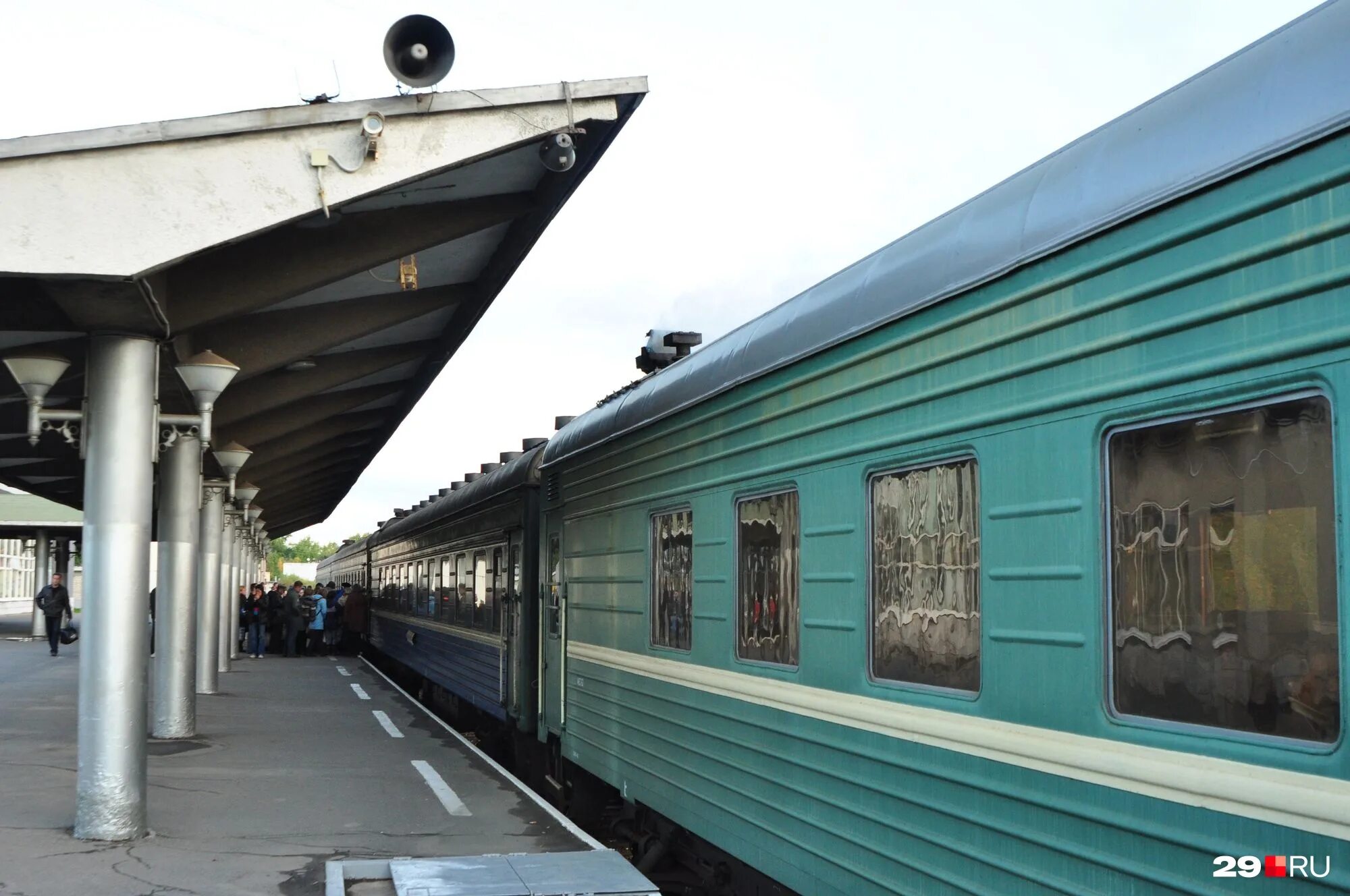 поезд орск москва сидячий вагон. маршрут москва архангельск на машине карта. архангельск вокзал поезд. проезд архангельск москва. расписание поезда архангельск мурманск.
