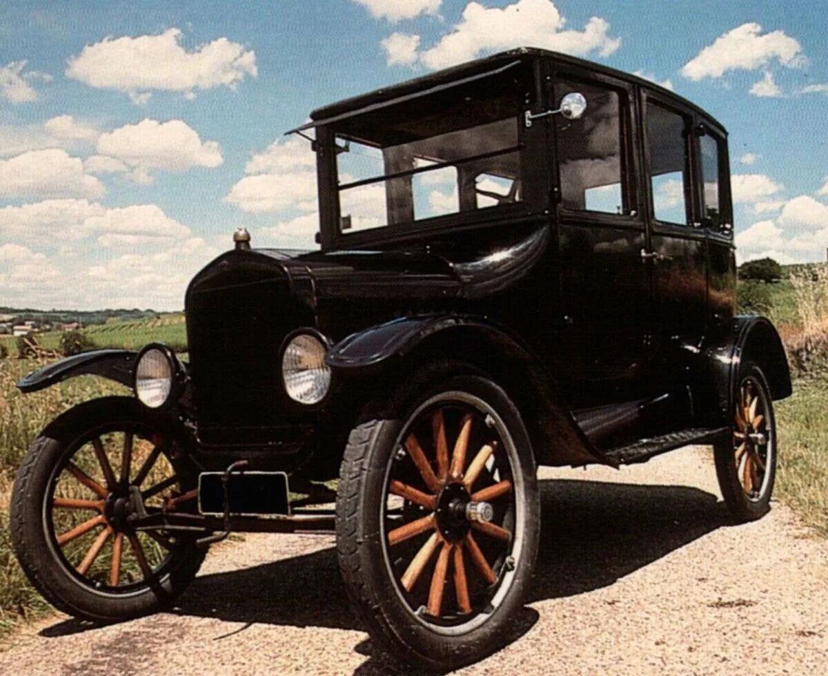 Первая машина форд. Ford model t.