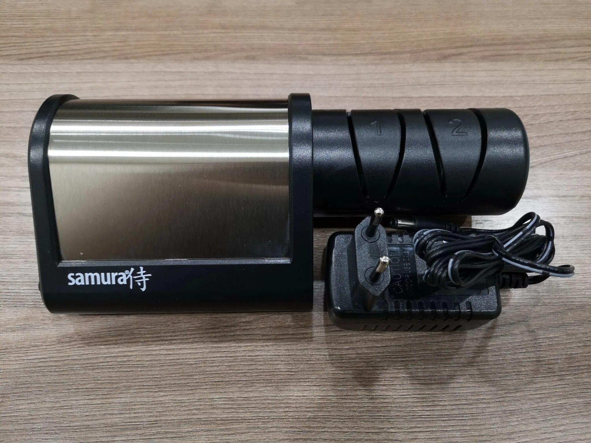 Точилка самура ручная. Электроточилка для ножей самура. Samura sec-2000. Электрическая точилка для ножей samura. Точилка для ножей самура электрическая.