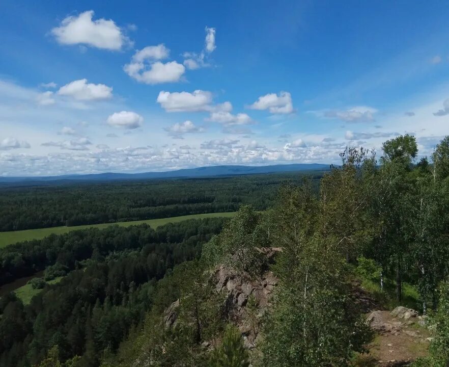 Гора медведь камень нижний тагил. Гора медведь камень нижний. Медведь камень нижний тагил. Медведь камень нижний тагил. Гора медведь камень нижний тагил.