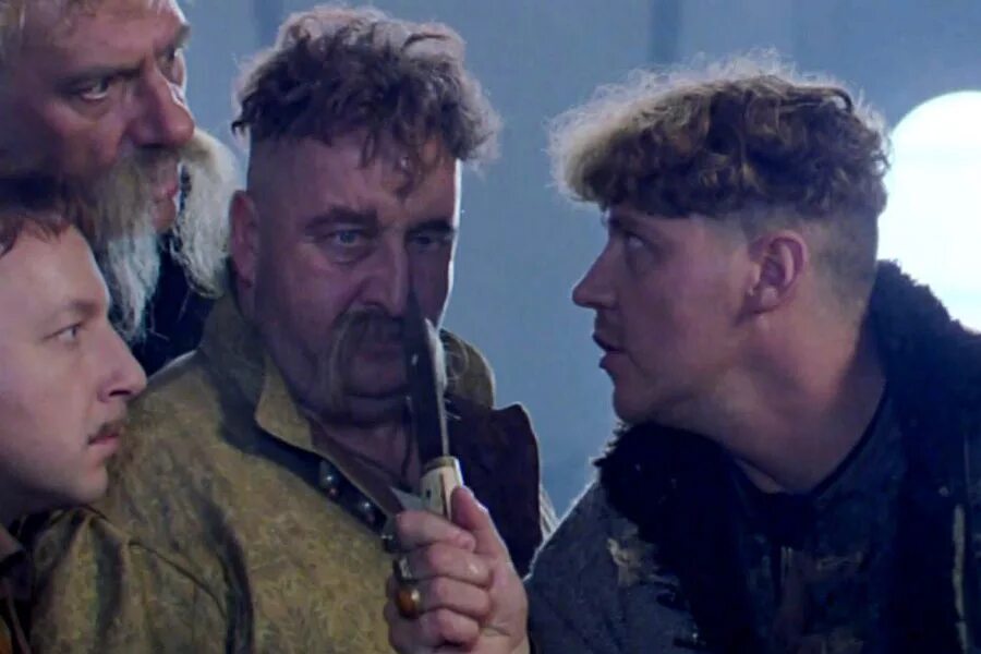 Огнем и мечом 1999. Огнем и мечом фильм 1999. огнём и мечом фильм 1999 заглоба. огнем и мечом фильм 1999 пан заглоба. огнем и мечом кадры из фильма.
