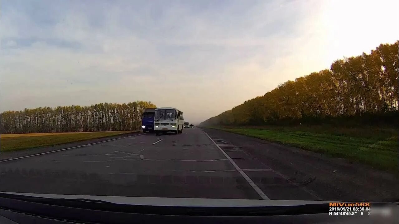 Купить билет кемерово ленинск кузнецкий. Автобус ПАЗ Ленинск Кузнецкий. Автобус Ленинск-Кузнецкий. Автобус с Кемерово до Ленинск Кузнецкий. Дорога с Кемерово в Белово.