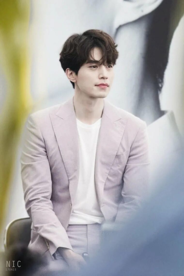 Ли дон ю. Lee dong wook. ли дон ук (lee dong wook). ли дон ук 2019. lee dong wook 2025.