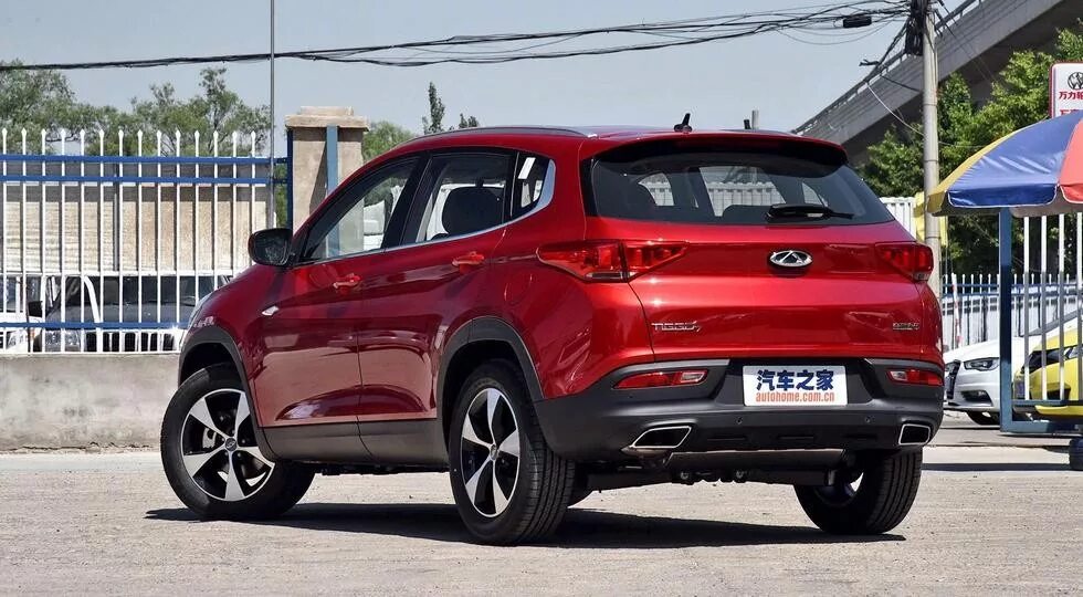 Тест tiggo 7. Chery Tiggo 7 Sport. Chery Tiggo 7 кроссовер. Черри Тиго 7 про спорт. Чери Тигго 7 спорт комплектация.