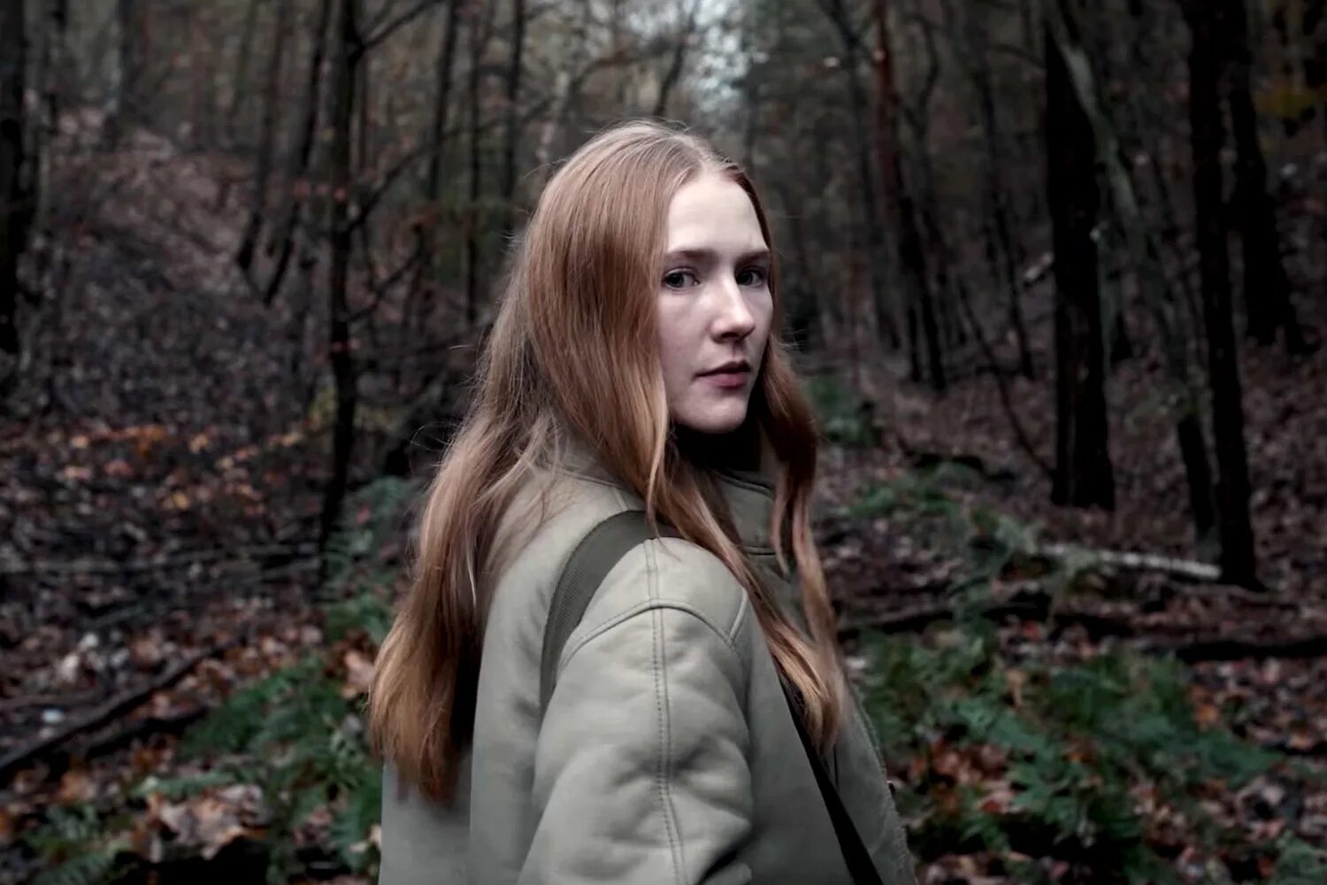Тьма нетфликс. Тьма сериал 2017. джина стибиц сериал тьма. dark сериал netflix. сериал тьма нетфликс 1 сезон.
