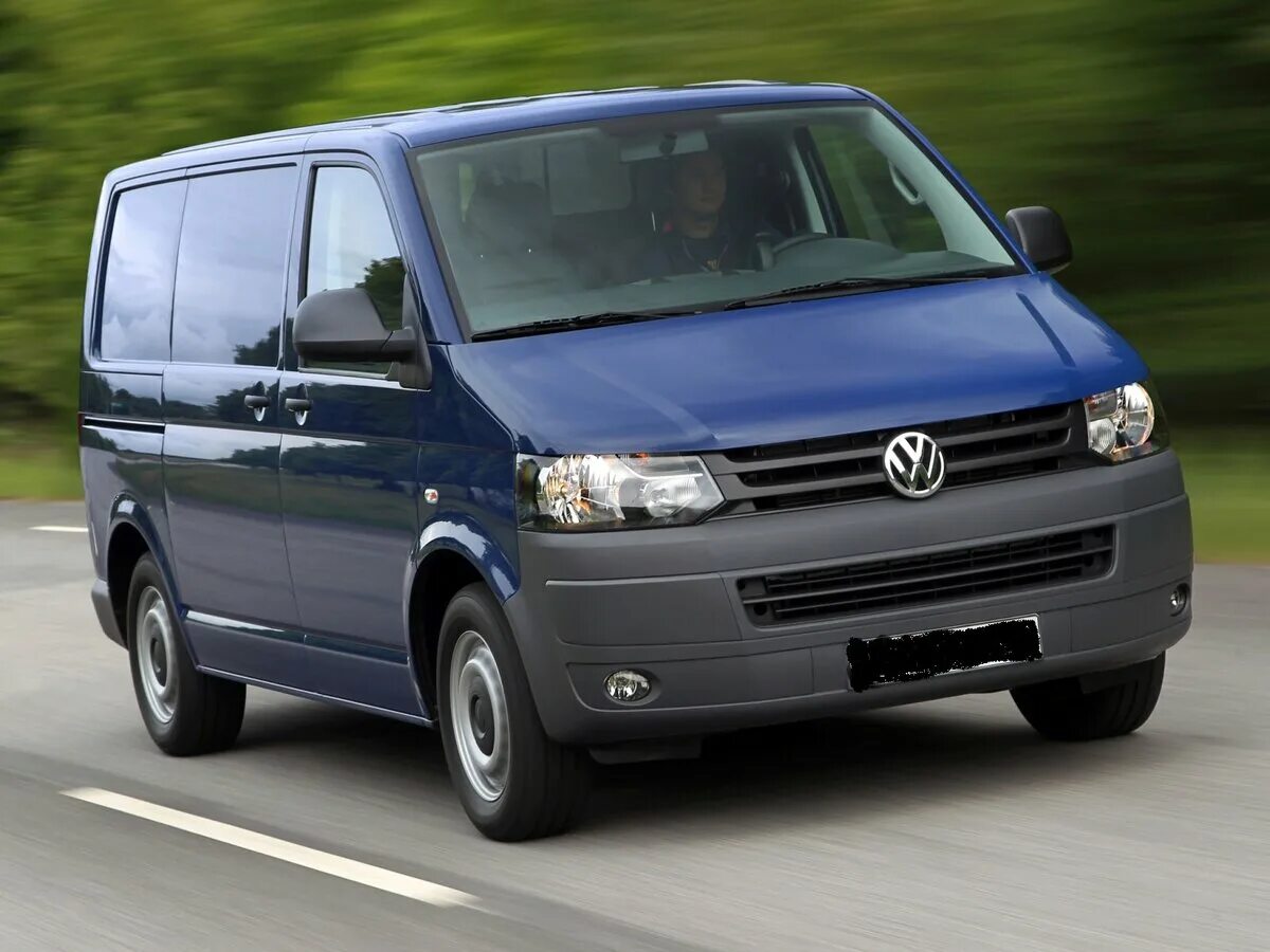 Volkswagen 4wd. Фольксваген Транспортер т6. VW Transporter t5 грузовой. Фольксваген Транспортер т5 фургон. Volkswagen Transporter t5 Рестайлинг.