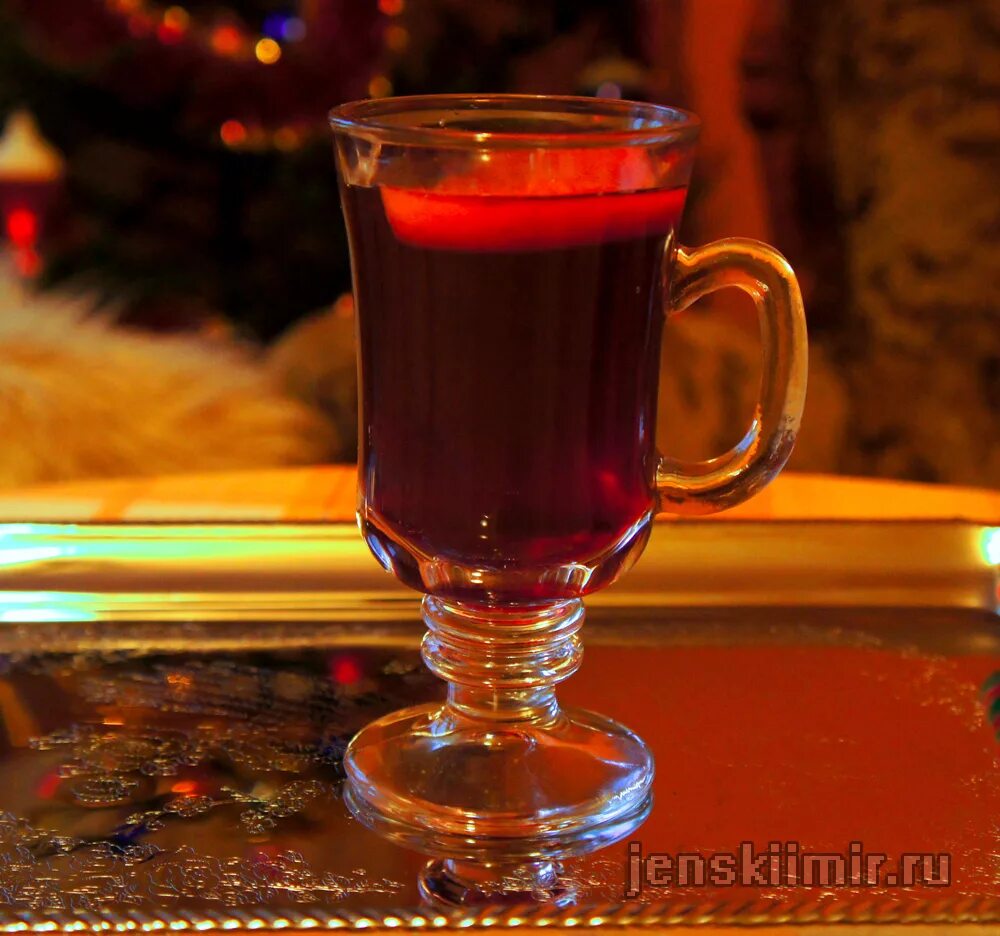 глинтвейн derhugo. алоэ с медом и вином. глинтвейн из белого вина рецепт. вино при простуде. глинтвейн рецепт.