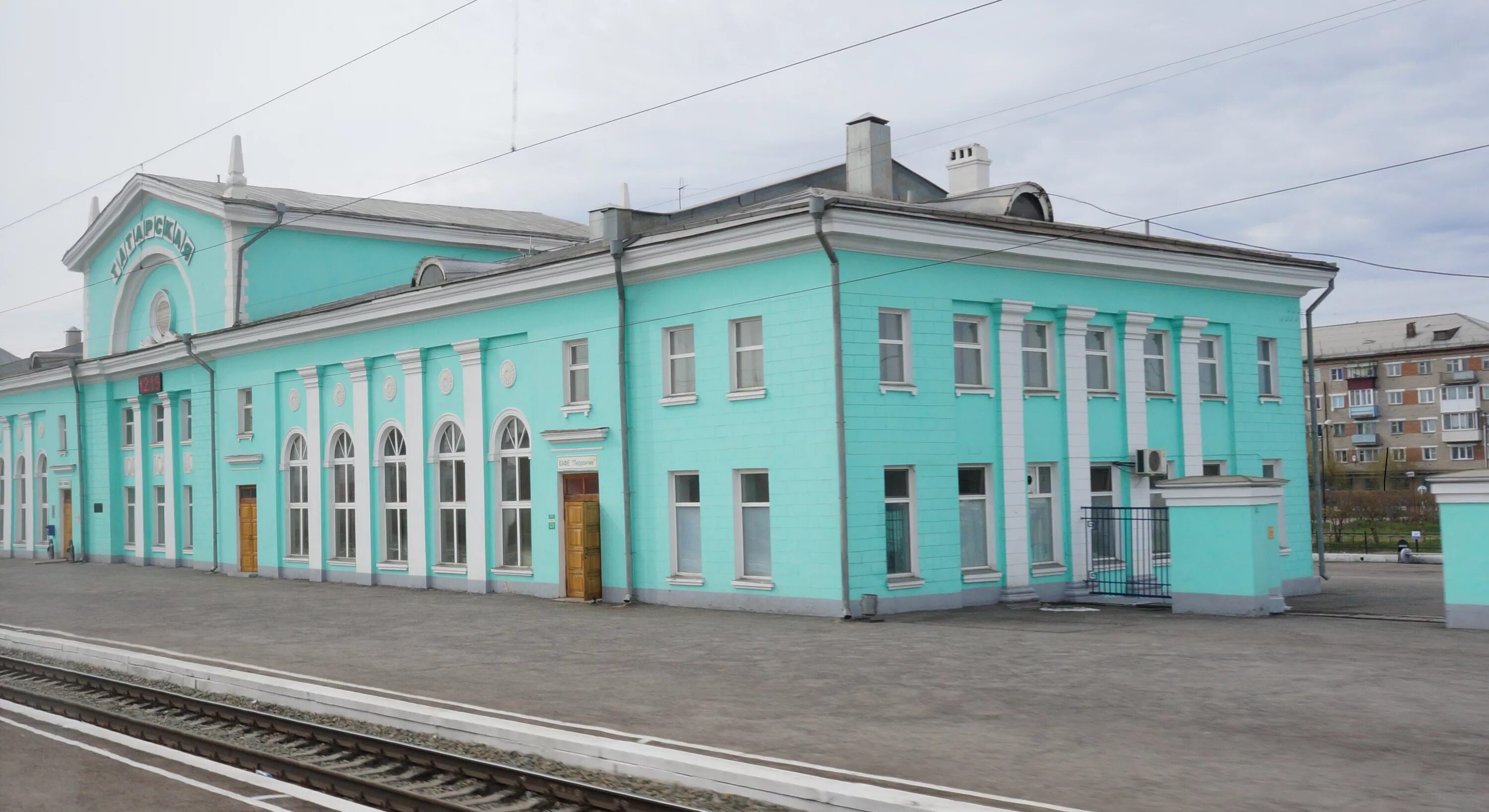 Погода в татарске новосибирской области. Татарск Новосибирская область вокзал. Новый вокзал Татарск Новосибирская область. Татарск ЖД вокзал. Ж. Д вокзал станция Татарская Новосибирской области.