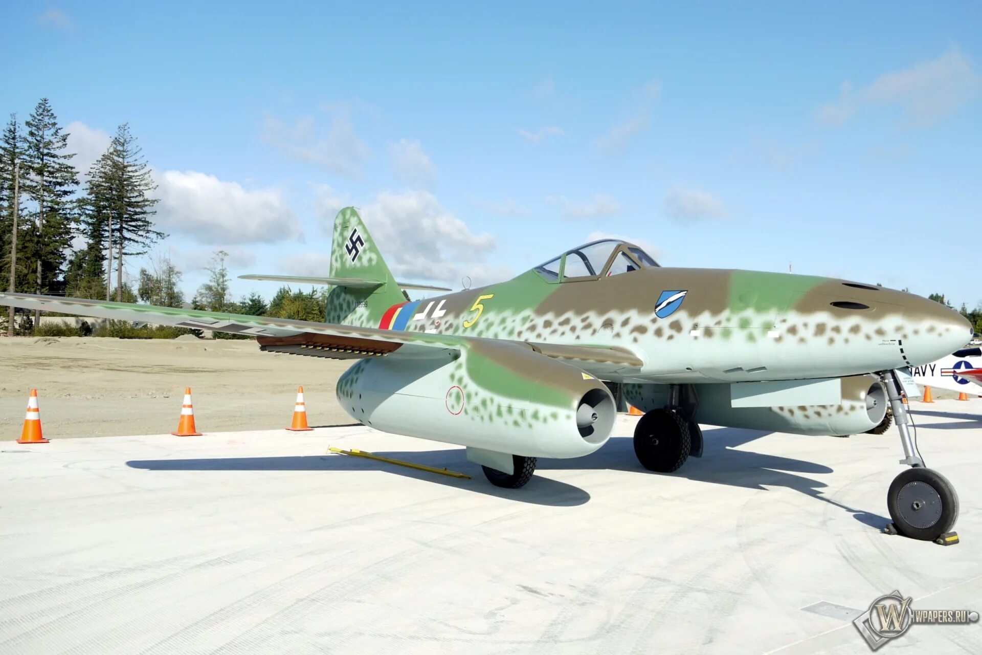 Messerschmitt me 262 specifications. Messerschmitt me.262. мессершмитт 262. me 262 schwalbe. messerschmitt me.262 фото.