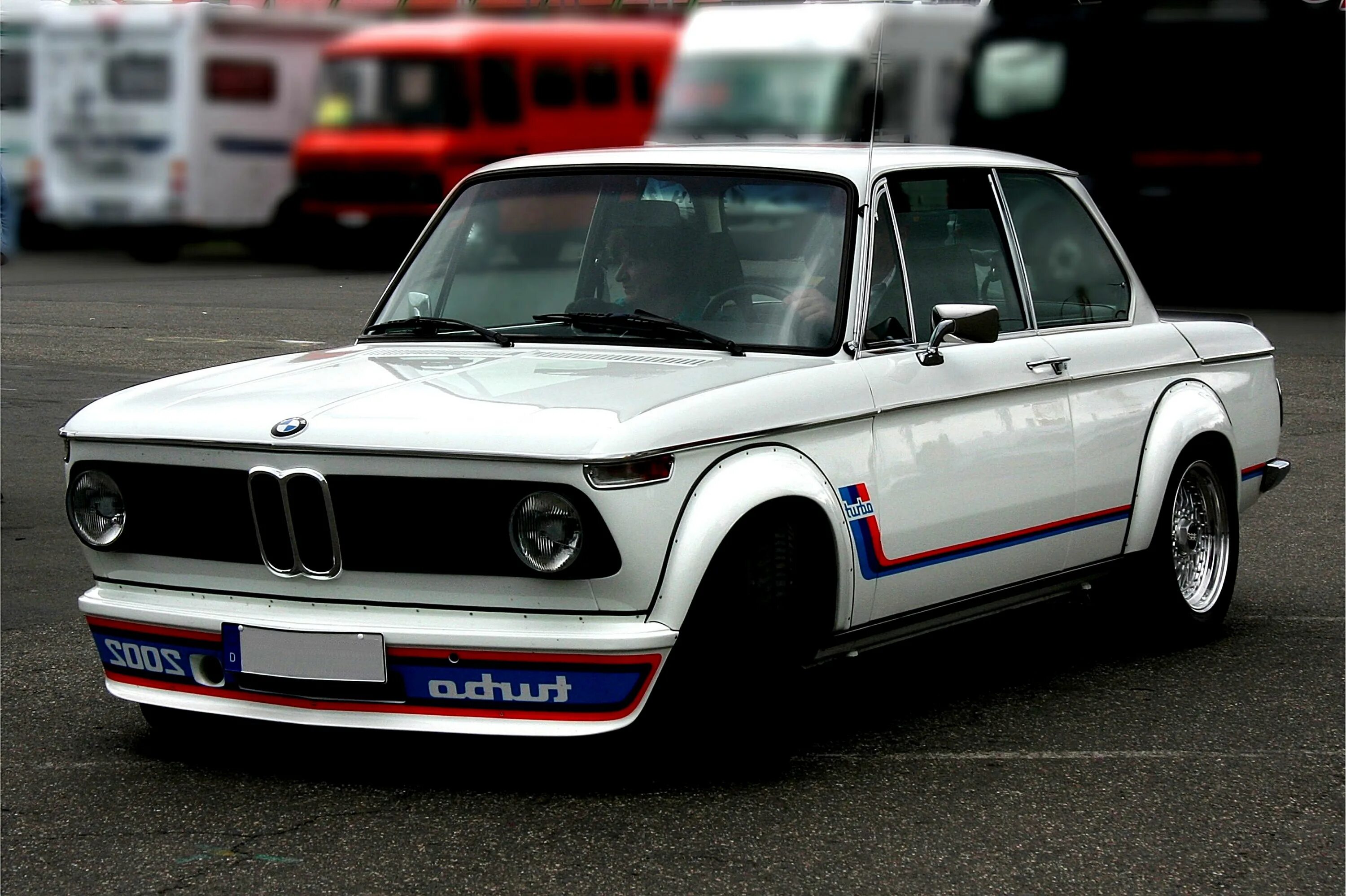 Е 20 1 45. БМВ 2002 турбо. BMW 2002 Turbo e20. BMW 2002 ti. БМВ 2002 е10.